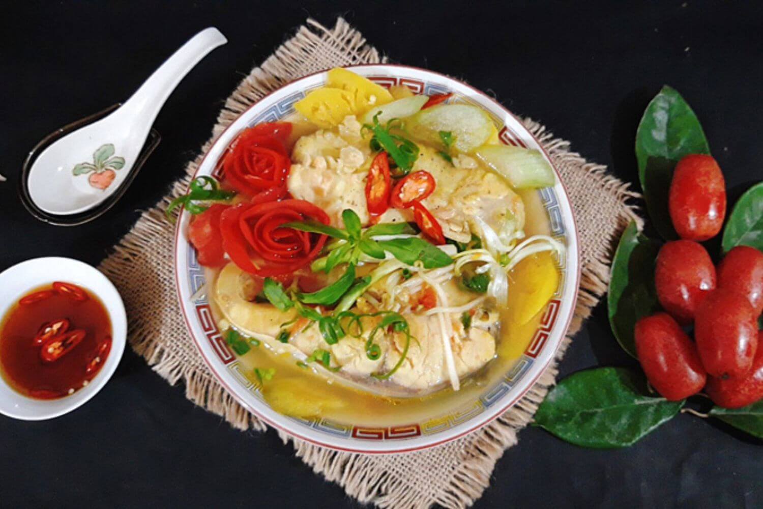 Canh chua cá Canh chua cá